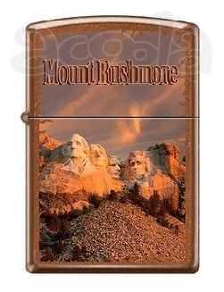 Зажигалка Zippo 21184 Mount Rushmore